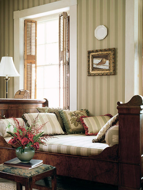 Rooms using lots of wallpaper