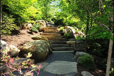 This is an example of a traditional landscaping in Philadelphia.