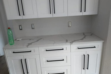 Example of a minimalist home design design in Miami