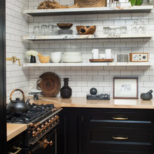 Kitchen shelf deco