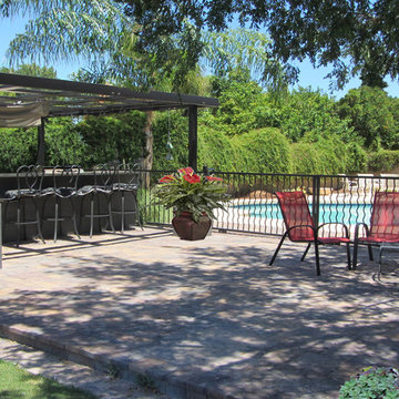 Retractable Shading for Outdoor Kitchen