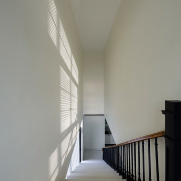 Gurutek House