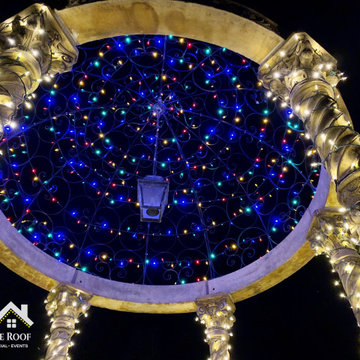 Christmas Light Installation by Stay Off The Roof!