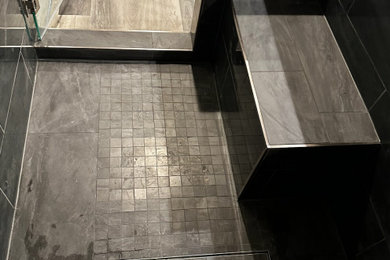Example of a bathroom design in Phoenix