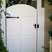 Gate