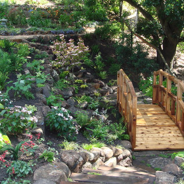 Tiburon Strolling Garden