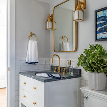 Cypriana - Bathroom