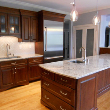 Southampton with White Ice Granite