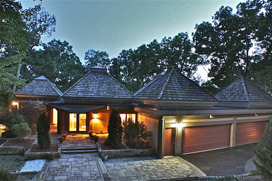 Contemporary exterior home idea in Cleveland