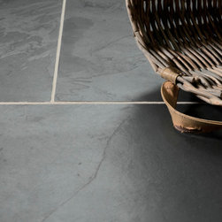 Black Farmhouse Flagstones || Floors of Stone - Home Improvement