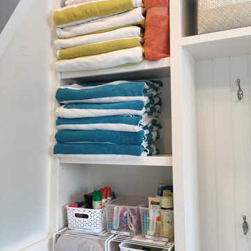 Mudroom/Laundry Room Organizing (Before & After)lau