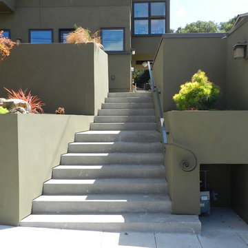 551 Santa Clara