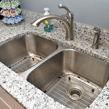 Lafayette, IN. Haas Lifestyle Collection. Hometown White Maple Kitchen.