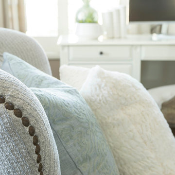 Cozy Luxe Bedroom Suite