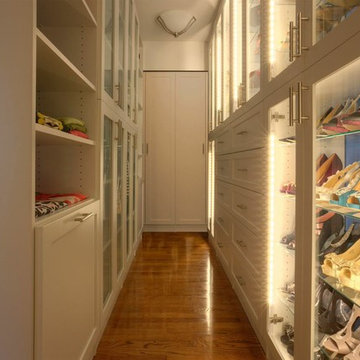 Walk In Closet 4