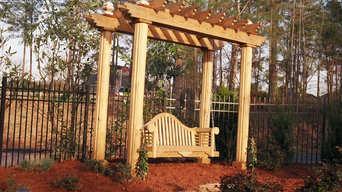 Cedar garden swing