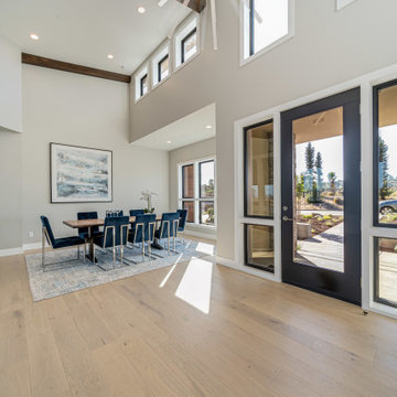 3914 Heathfield - Design Build + Merchandised