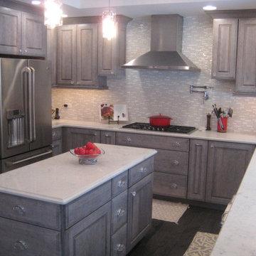 Chic and Spectacular Hinsdale Kitchen