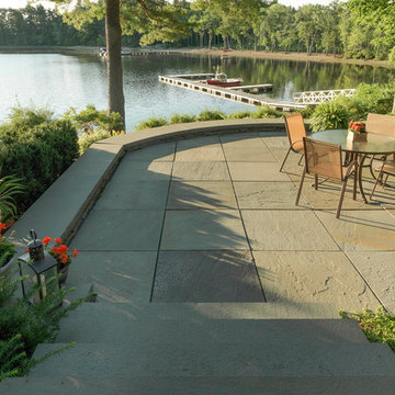 Small Space, Bold Terrace