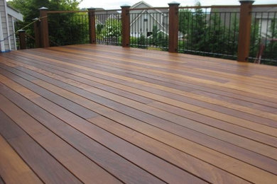 Deck - traditional deck idea in Seattle