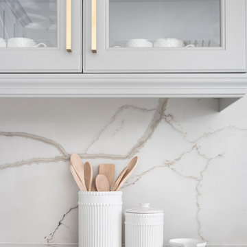 A modern Kitchen With a Traditional Touch
