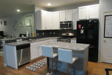 Kitchen - kitchen idea in Wilmington