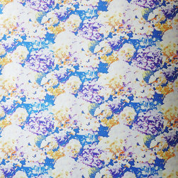 WILWORTH &ndash; PURPLE, ORANGE, BLUE SMALL HYDRANGEA ON SILVER Pattern Number: 2016-1 - Wallpaper