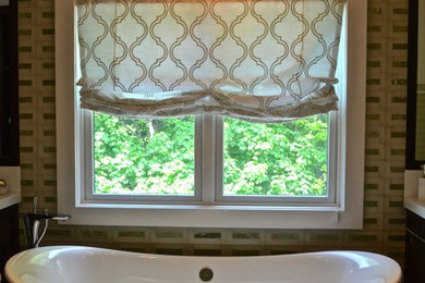 Bathroom - traditional bathroom idea in New York