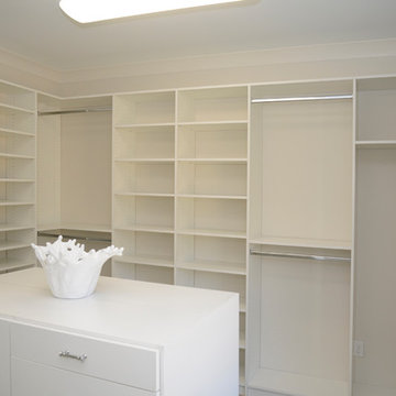 SouthernLiving Showcase Home Master Bathroom and Closet