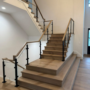 Project #132 | White Oak Staircase with Glass Balustrade