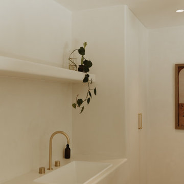 Agnes Water - The Riad 1770