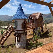 Outdoor: Treehouse Town