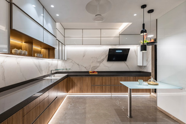 Contemporary Kitchen by Aum Architects