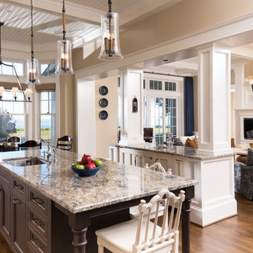 Private Waterfront Residence in Bay Ridge