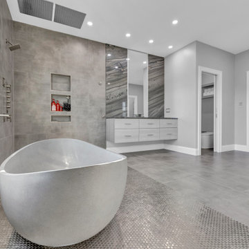 Lola Martin Bathroom