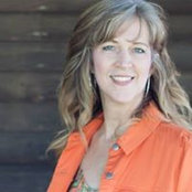 Bobbie Young's photo