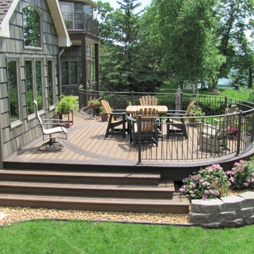 Curved Trex Deck