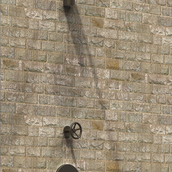 Brooklyn - Showerheads And Body Sprays