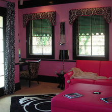 thalias bedroom