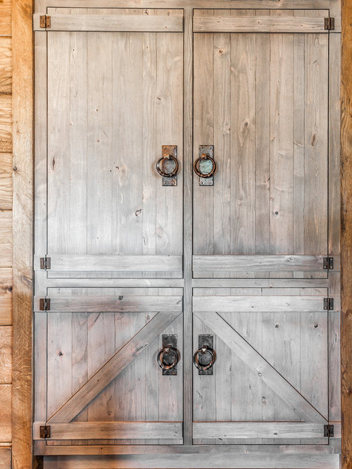 824 Rustic Closet Design Ideas & Remodel Pictures Houzz