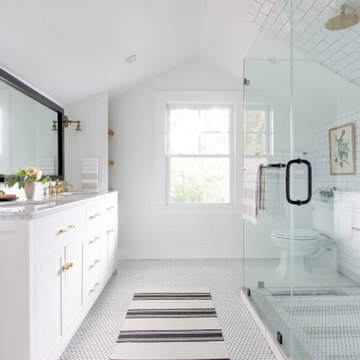 1930 Vintage Bungalow + Attic Reno