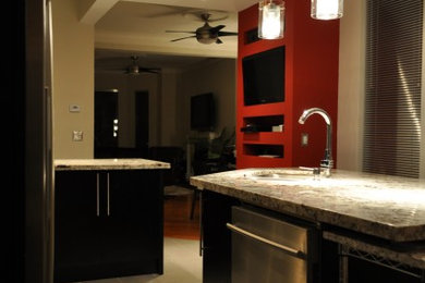 Inspiration for a modern kitchen remodel in Toronto