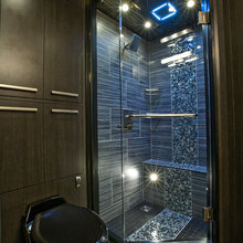 Mandrell Bathroom