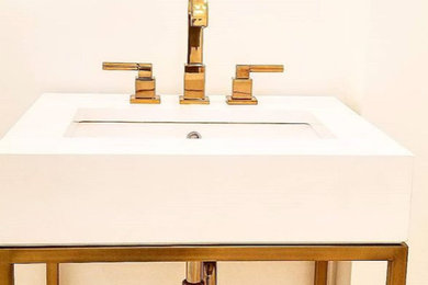 Example of a beach style bathroom design in Montreal