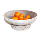 White Rattan Large Round Fruit Pedestal Basket 17"