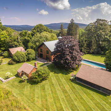 Elegent Barn Home