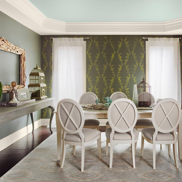 Acanthus Stenciled Dining Room