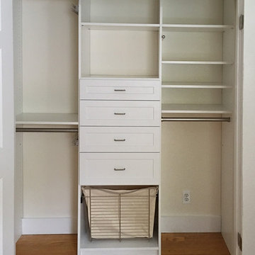 Reach In Closet with Wire Basket