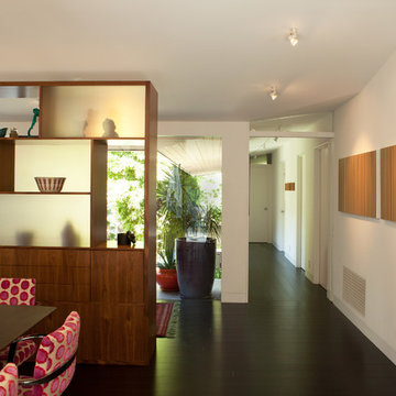 Beverly Hills MicCentury Modern