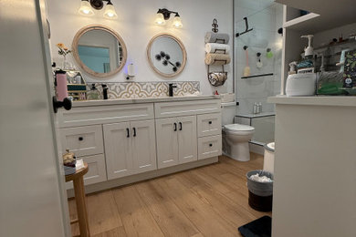 Bathroom - bathroom idea in Orange County